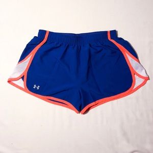 Under Armour short